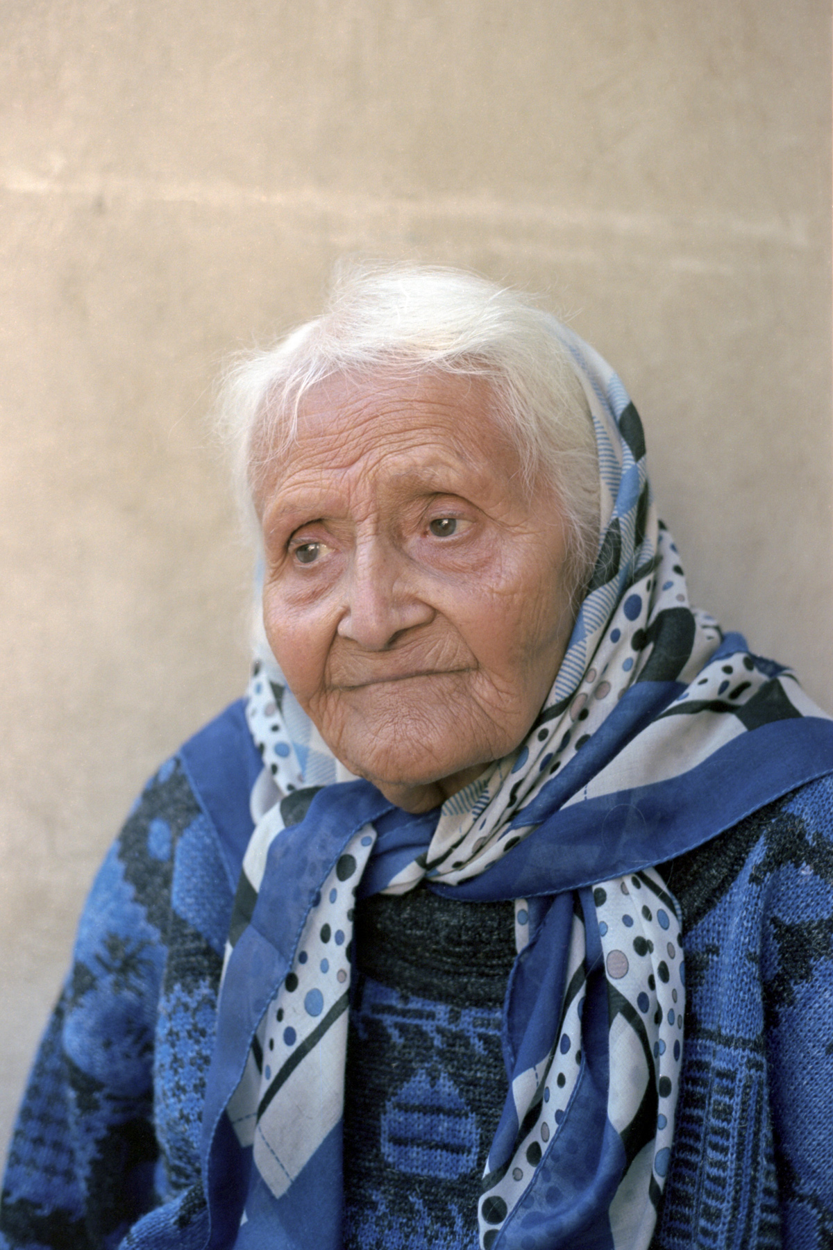 an image from 'on poetry and what remains' - a photography project by Laila Sieber featured on blume